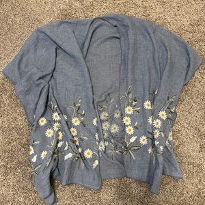 Floral Embroidered Blue Kimono